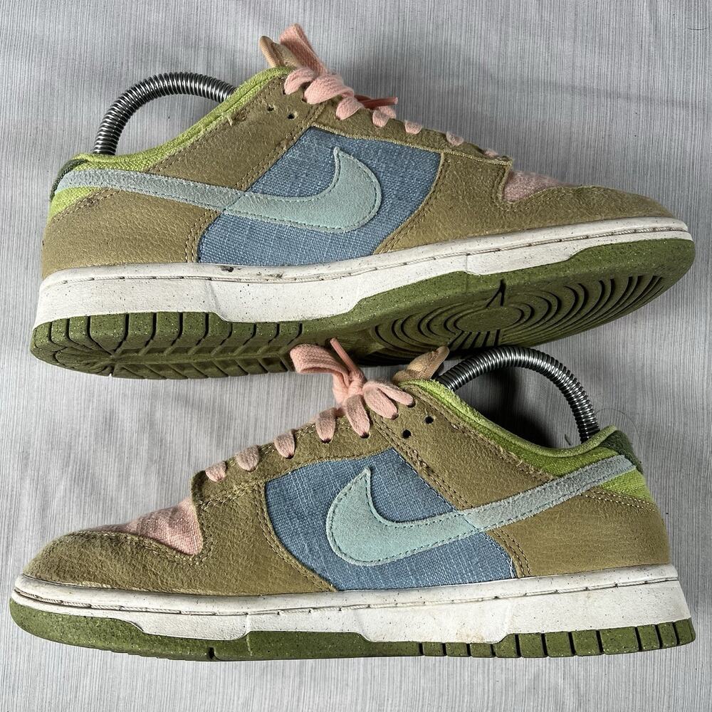 Nike Men's Low-Top Athletic Sneakers in Olive Green, Light Blue, Pink